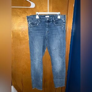 EUC Mother Jeans
Size 31
25 in inseam